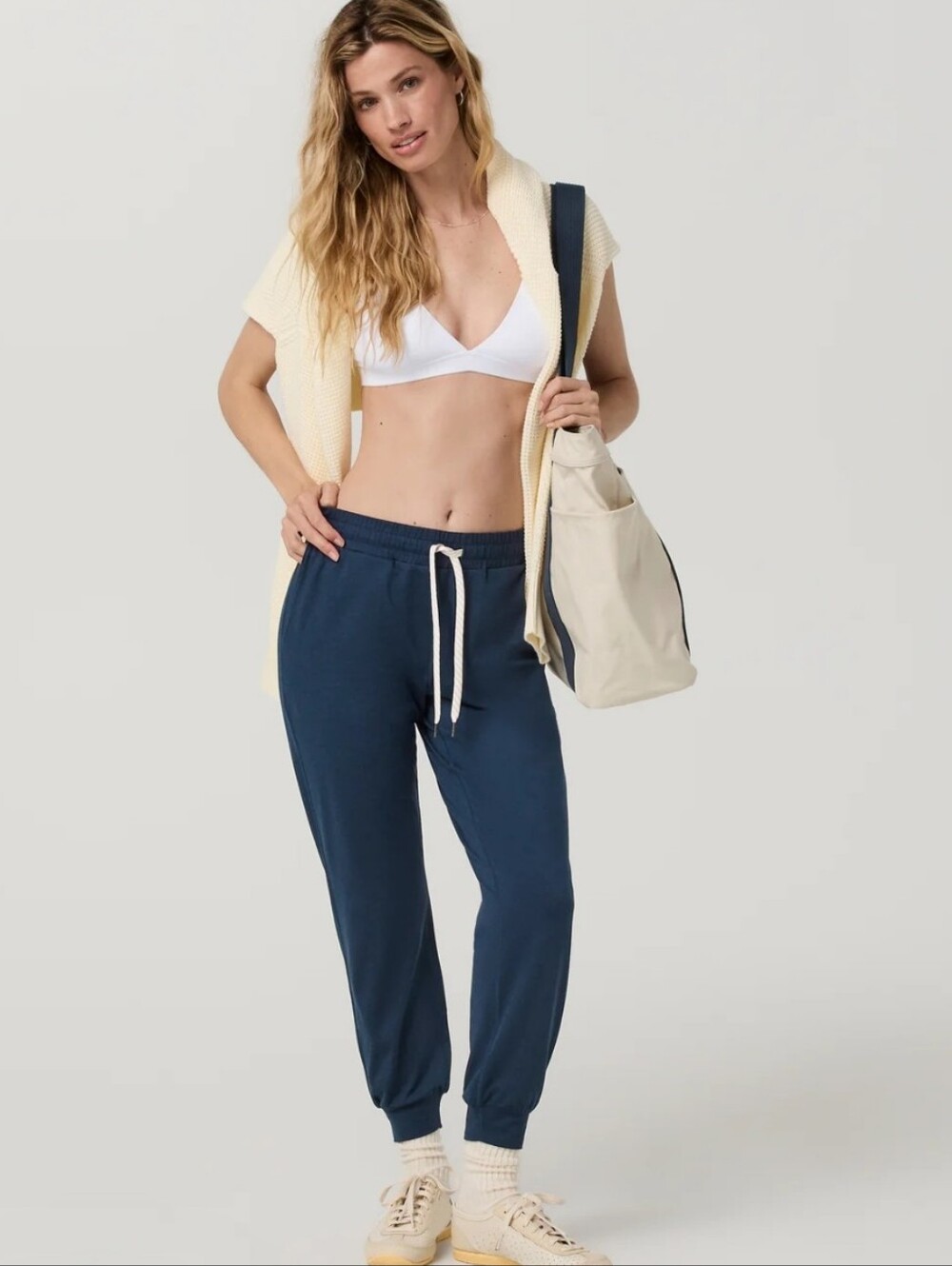 Vuori Everyday Navy Jogger Pants with Drawstring Waist
